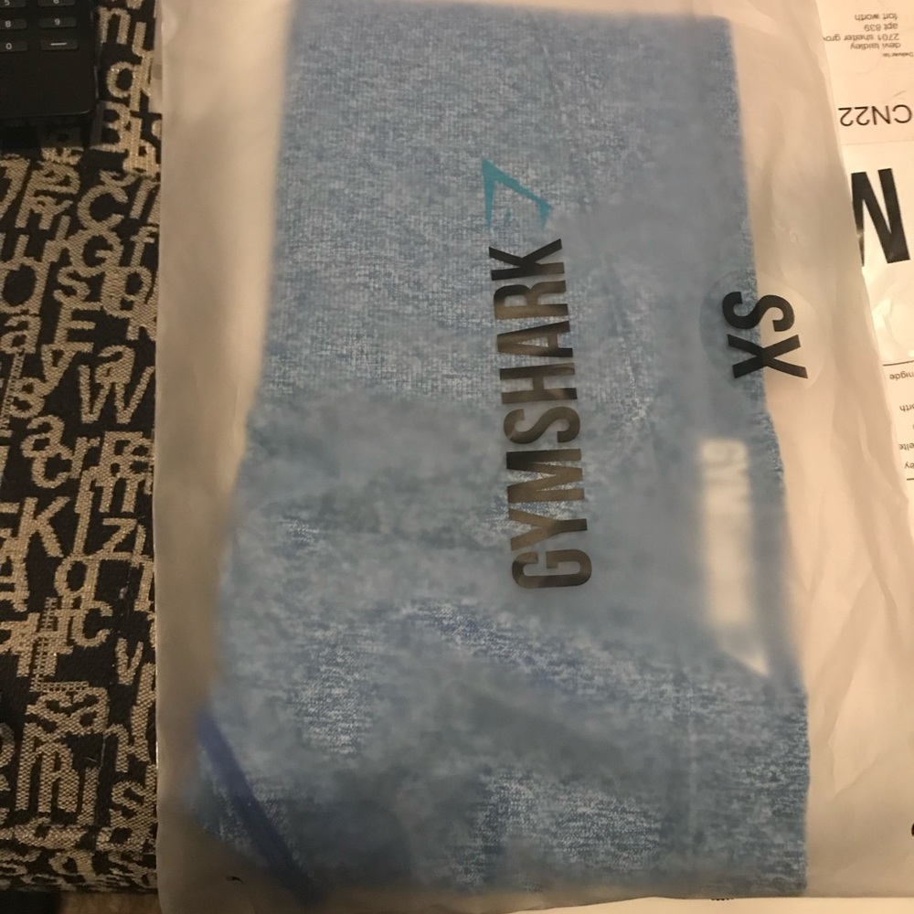 Gymshark blue seamless capris